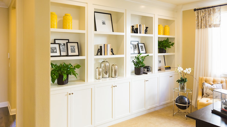 livingroom with custom built in bookshelves