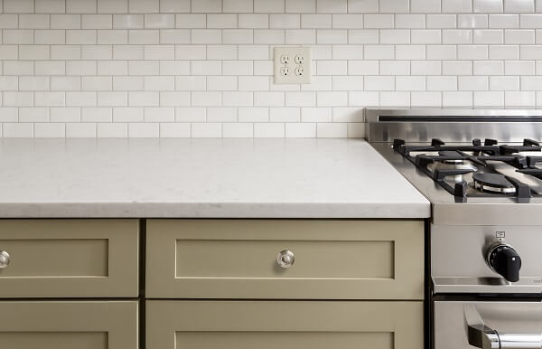 shaker-cabinets-in-kitchen